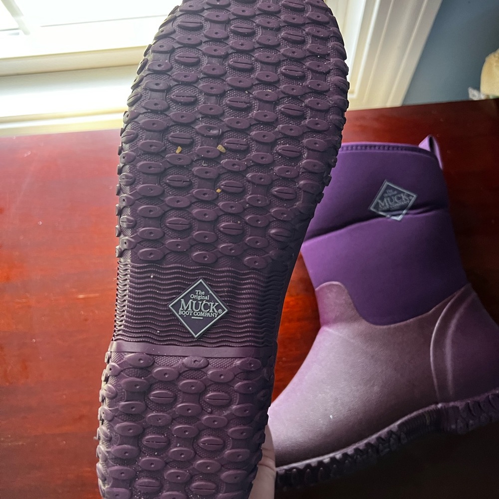 Woman’s muck boots
